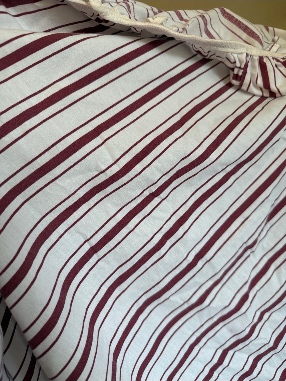 jcpenney white Twin Fitted Sheet with Burgundy Stripe